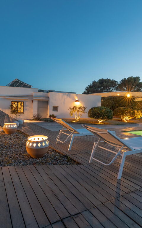 Tenuta Minnea: basseng, Eksteriør