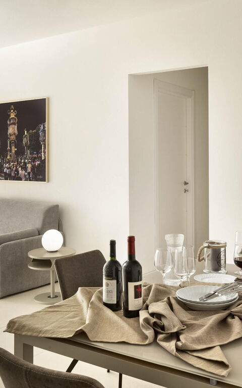 Villa Vera: Balkong / terrasse / uteplass, Kjøkken, Lunsjrom, Stue