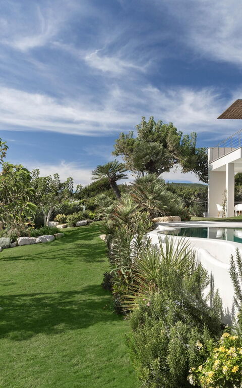 Villa Vera: Balkong / terrasse / uteplass, basseng, Eksteriør, Hage, Visningar