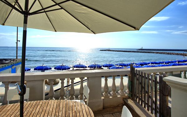 Casa Riva: Balkong / terrasse / uteplass, Utendørs