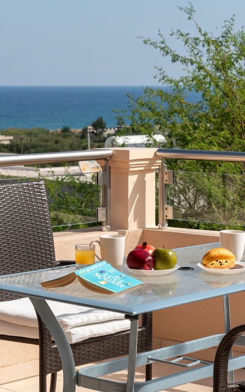 Villa Flora: Balkong / terrasse / uteplass, Eksteriør, Utendørs, Visningar