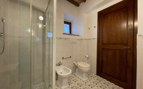 Feriebolig Carro: Baderom