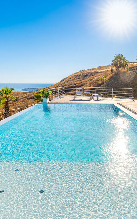 Villa Domizia: basseng, Visningar