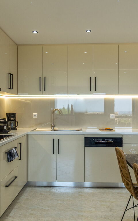 Villa Halepi: Kjøkken