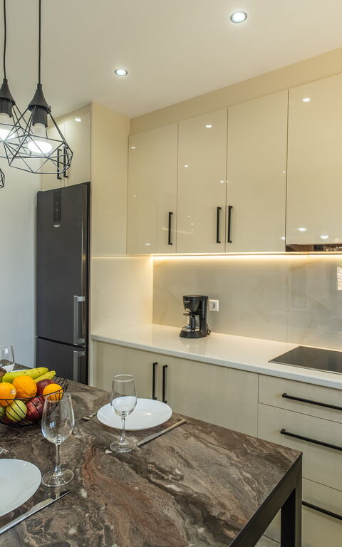 Villa Halepi: Kjøkken