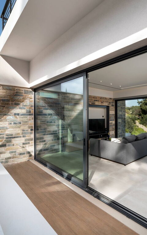 Villa Kallos: Kjøkken, Stue