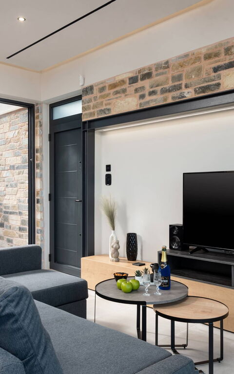 Villa Kallos: Kjøkken, Lunsjrom, Stue