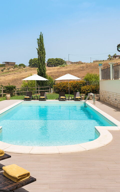 Villa Anthea: basseng, Hage, Utendørs, Visningar