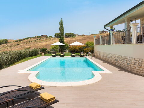 Villa Anthea
