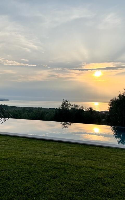 Villa Acropolitana: Sommer, Visningar