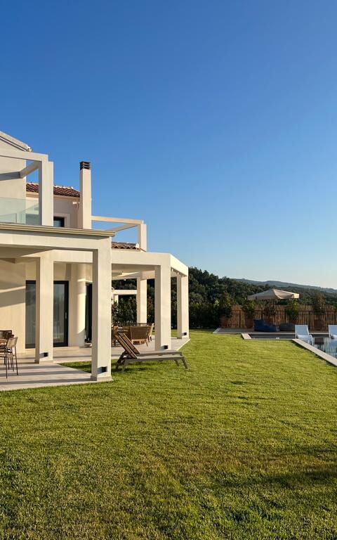 Villa Acropolitana: Balkong / terrasse / uteplass, basseng, Eksteriør, Hage, Sommer, Utendørs, Visningar