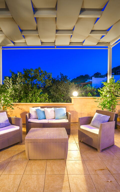 Iro Royal Villa: Balkong / terrasse / uteplass, Eksteriør, Utendørs