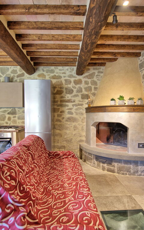 Villa Mulino: Kjøkken, Lunsjrom, Stue