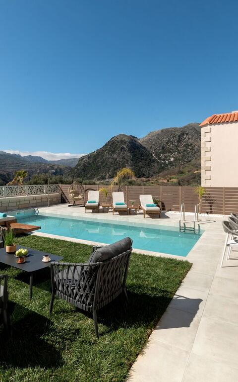 Villa Silentium Evilia: basseng, Eksteriør, Hage, Utendørs