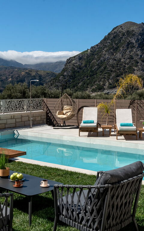 Villa Silentium Evilia: basseng, Eksteriør, Hage, Utendørs