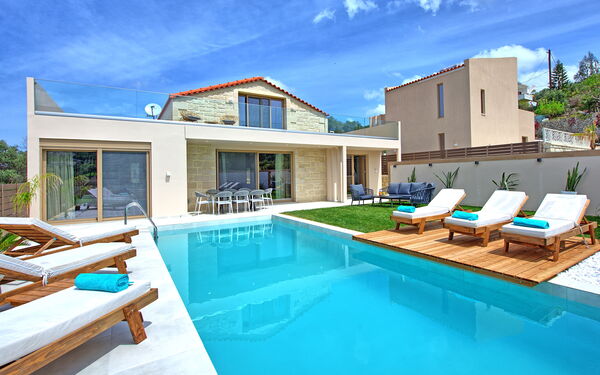 Villa Silentium Evilia: basseng, Eksteriør, Hage, Utendørs