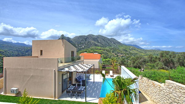 Villa Silentium Ionia: basseng, Eksteriør, Utendørs, Visningar