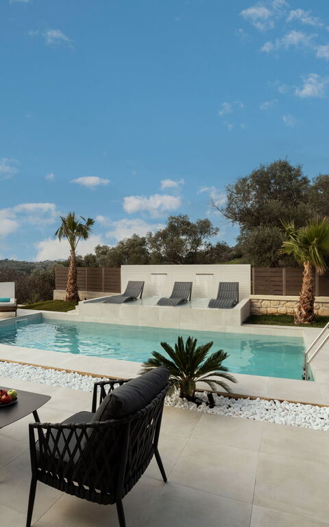 Villa Silentium Olia: basseng, Eksteriør, Utendørs