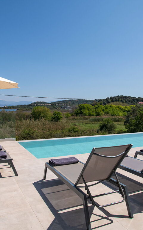 Villa Otter: Utendørs