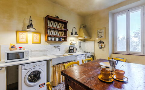 Feriebolig Giallone: Kjøkken, Lunsjrom, soverom