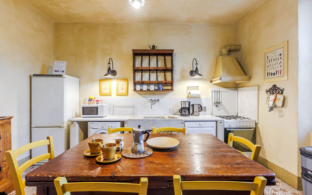 Feriebolig Giallone: Kjøkken, Lunsjrom