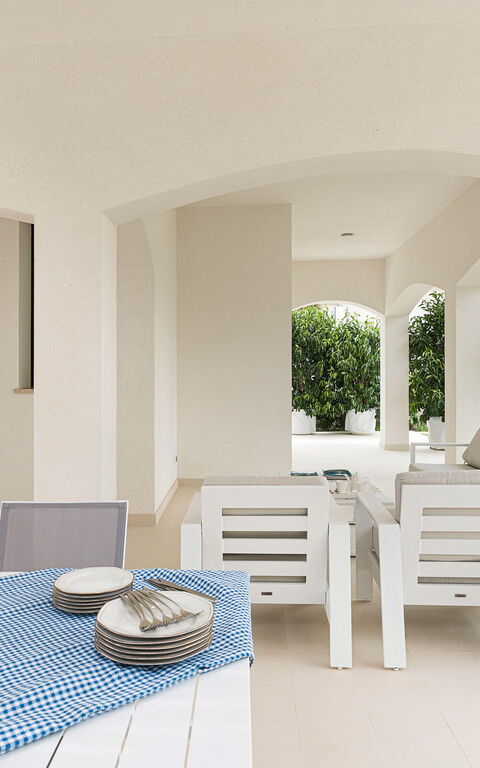 Villa Hermes: Eksteriør