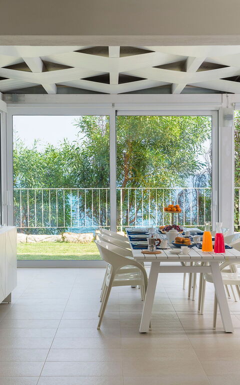 Stella Maris: Lunsjrom, Visningar