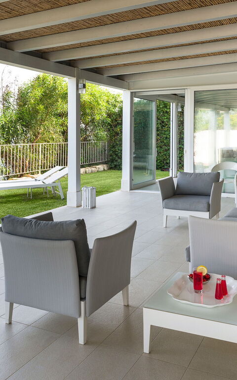 Stella Maris: Eksteriør, Hage, Utendørs, Visningar