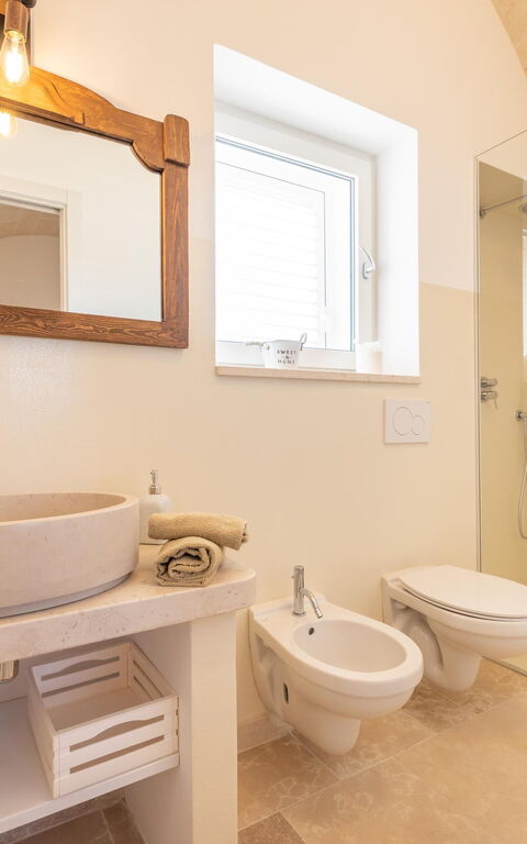 Trullo Adea: Baderom