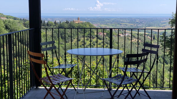 La Nocciola: Balkong / terrasse / uteplass