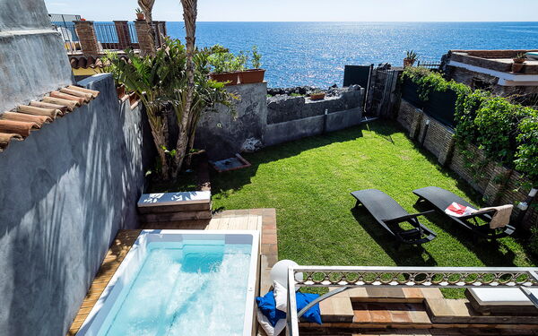 Casa Tecla: basseng, Hage