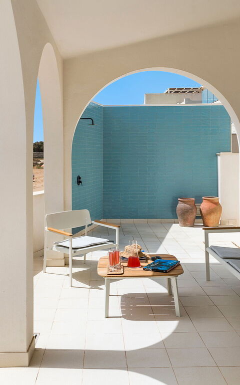 Brezza Marina: Eksteriør, Utendørs, Visningar