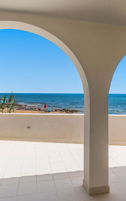 Brezza Marina: Eksteriør, Utendørs, Visningar