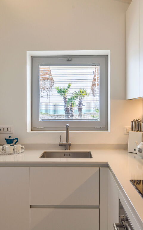 Villa Azulea: Kjøkken, Stue