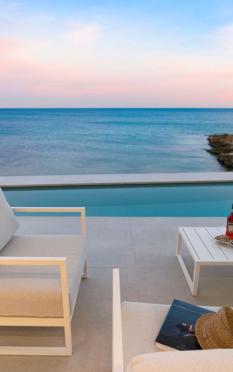 Bedda Matri: basseng, Eksteriør, Utendørs, Visningar