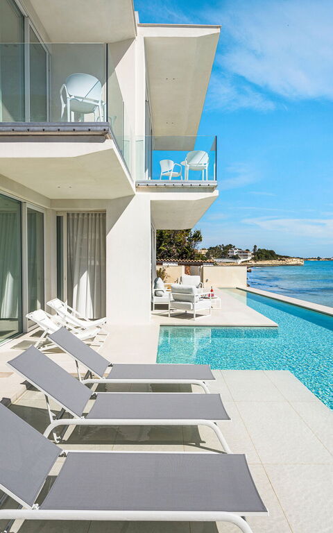 Bedda Matri: basseng, Eksteriør, Utendørs, Visningar