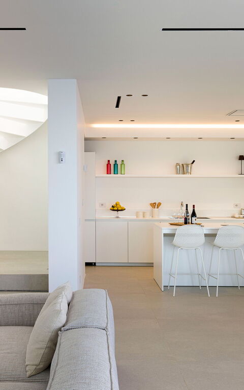 Bedda Matri: Kjøkken, Stue