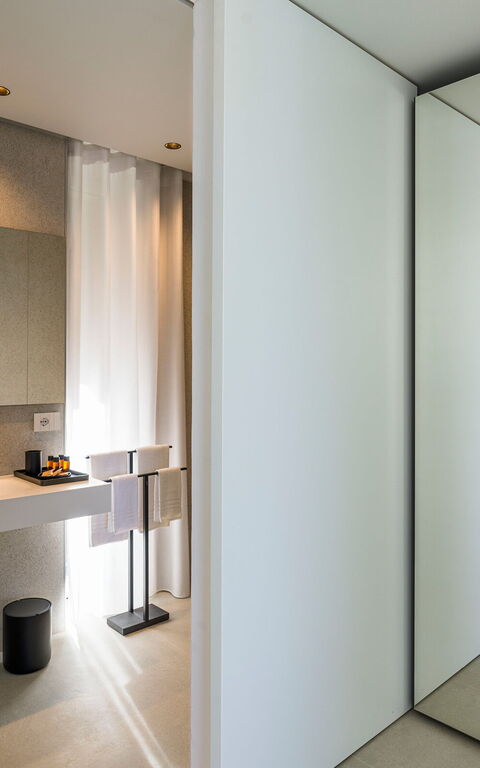 Bedda Matri: Romdetaljer