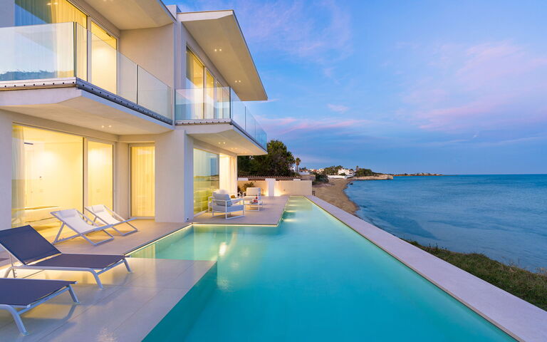 Bedda Matri: basseng, Eksteriør, Utendørs, Visningar