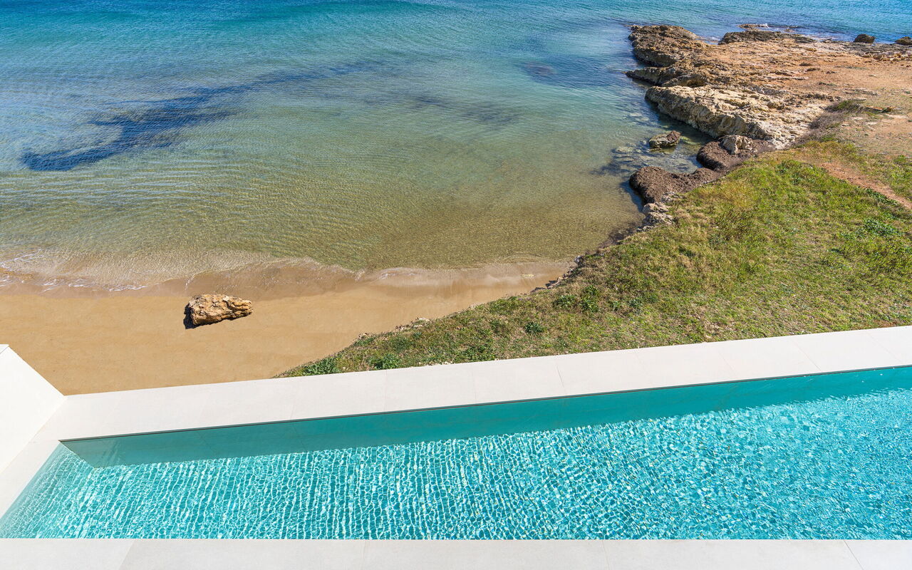 Bedda Matri: basseng, Eksteriør, Utendørs, Visningar