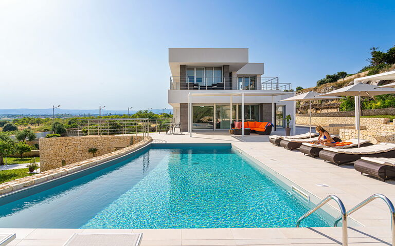 Villa Anna Plemmirio: basseng, Eksteriør, Utendørs