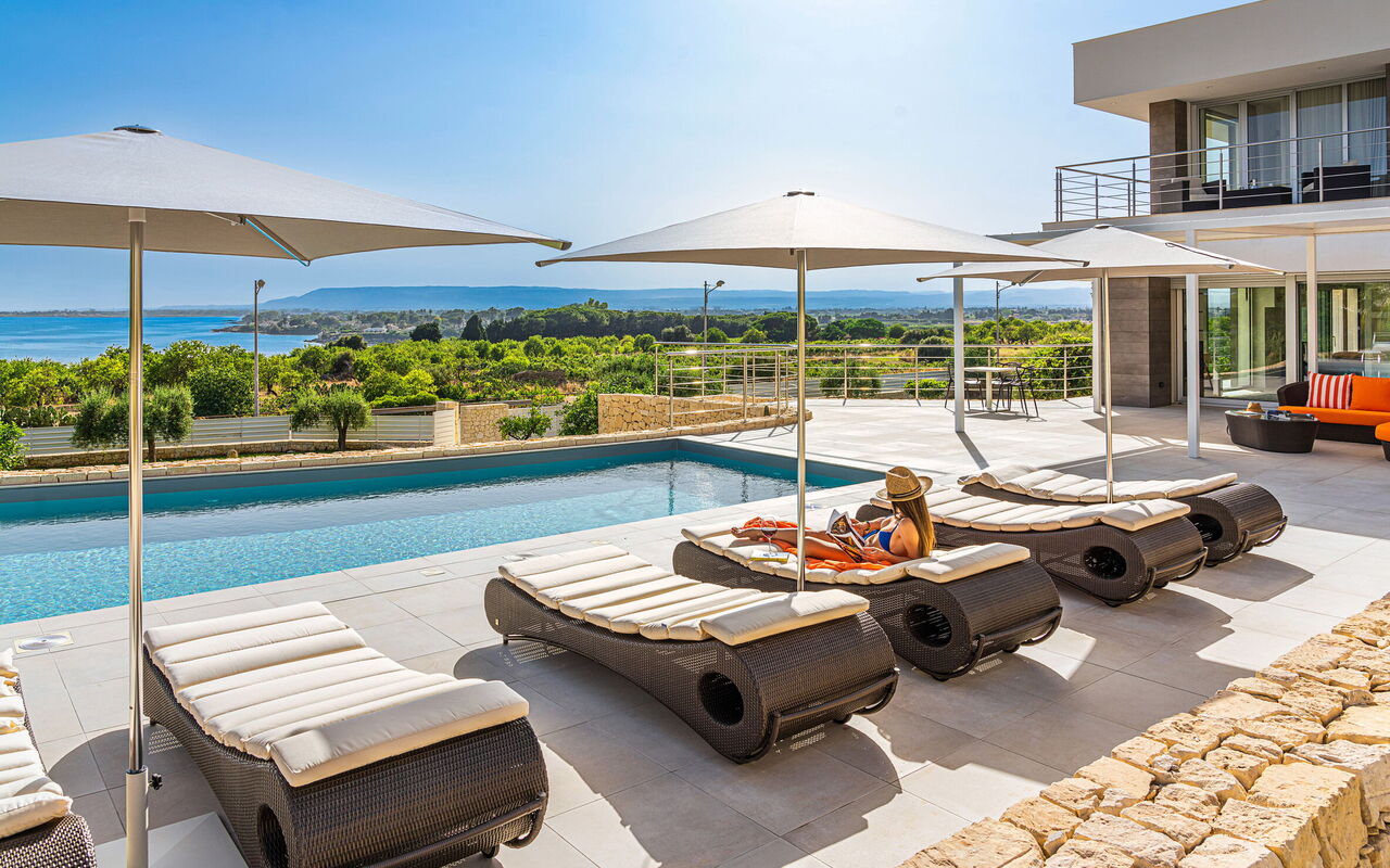 Villa Anna Plemmirio: basseng, Eksteriør, Utendørs