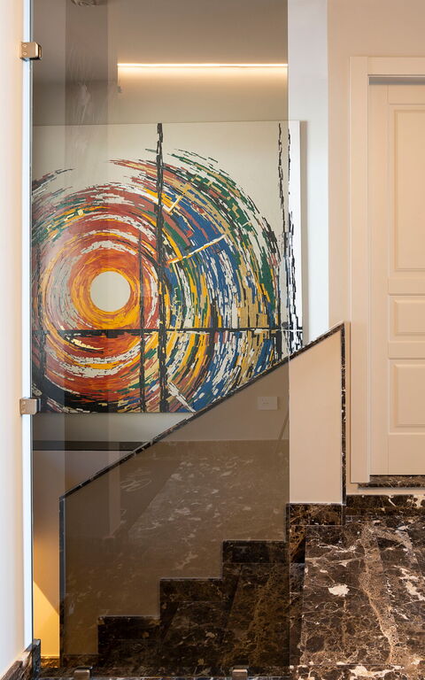 Baya Bella: Romdetaljer