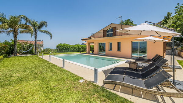 Villa Malu: basseng, Eksteriør, Hage, Utendørs