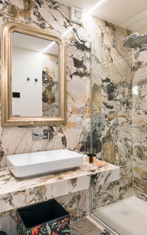 Zagara Bianca: Baderom