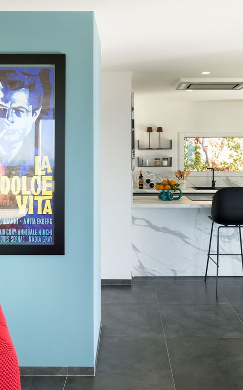 Villa Dolce: Kjøkken, Stue