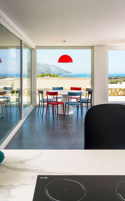 Villa Dolce: Kjøkken, Stue