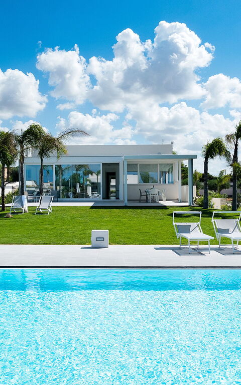 Diantha: basseng, Eksteriør, Hage, Utendørs