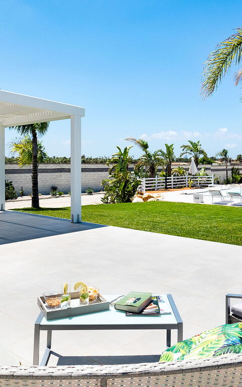 Diantha: Balkong / terrasse / uteplass, Eksteriør, Hage, Utendørs