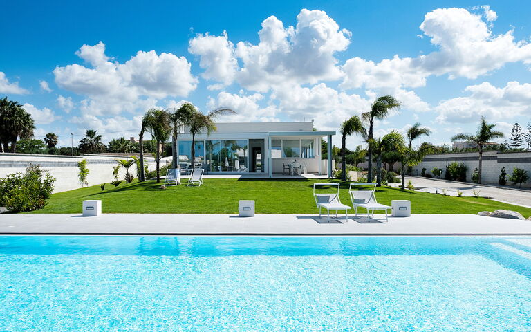 Diantha: basseng, Eksteriør, Hage, Utendørs